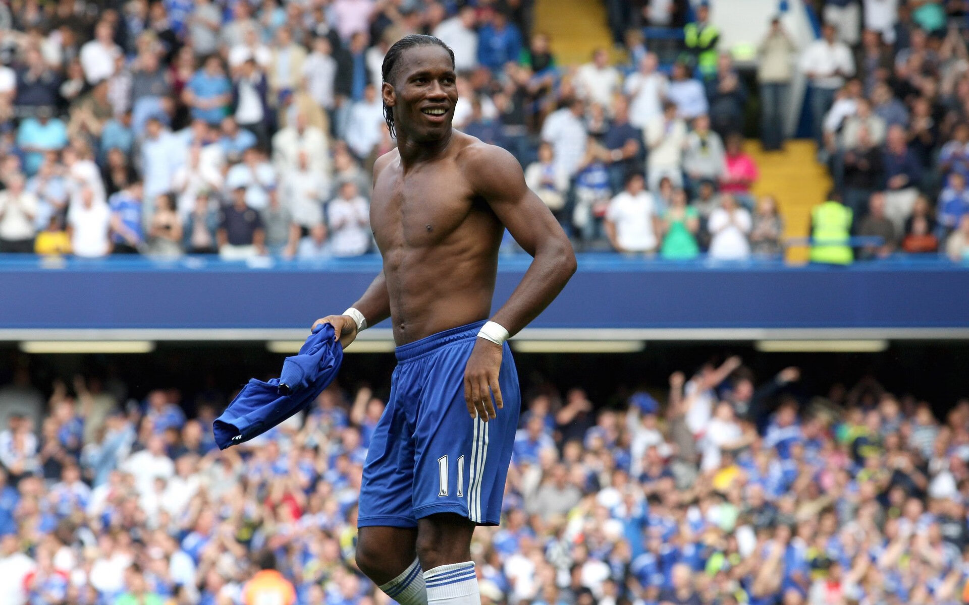 传统民俗运动——高跷比赛热火朝天，民间高跷会