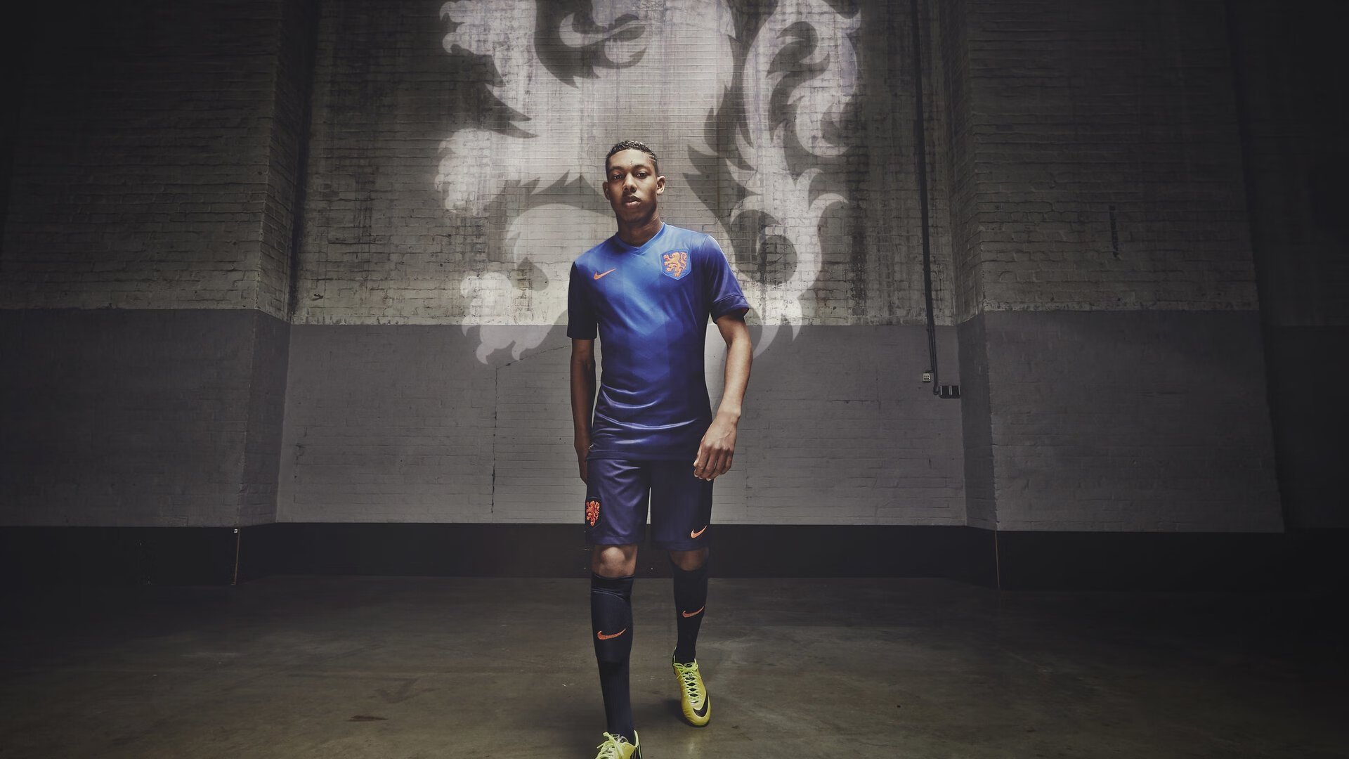 最佳守门员:谁是本赛季防守最犀利的球员?,最佳守门员奖杯